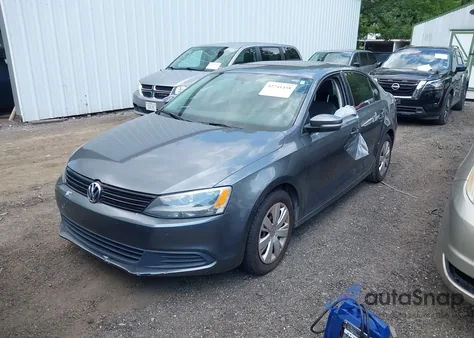 2014 Volkswagen Jetta 1.8T Se from USA, damaged, VIN 3VWD17AJXEM271910
